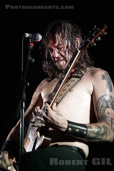 HIGH ON FIRE - 2006-07-16 - PARIS - Batofar - 